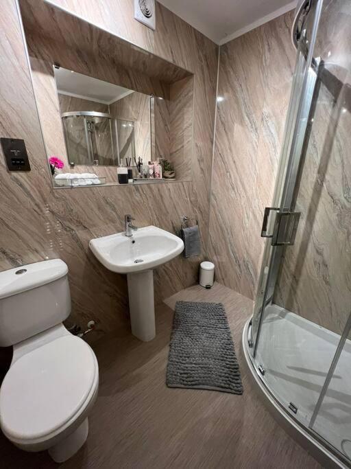 Delightful, Central 3 Bedroom House With Garden & Free Parking إينفيرنيس المظهر الخارجي الصورة
